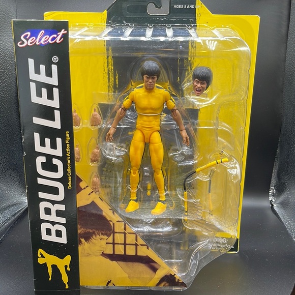Diamond Select Toys Toys Diamond Select Toys Bruce Lee Yellow